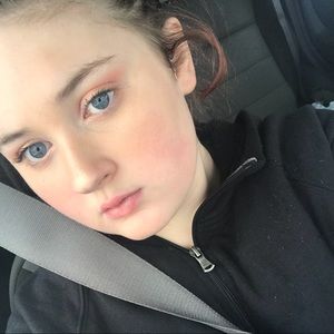 Meet your Posher, Alissa